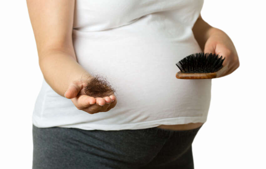 Entenda as principais causas da queda de cabelo na gravidez
