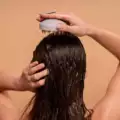 Como escolher o melhor shampoo para o seu tipo de cabelo